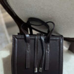 کیف زنانه مانا