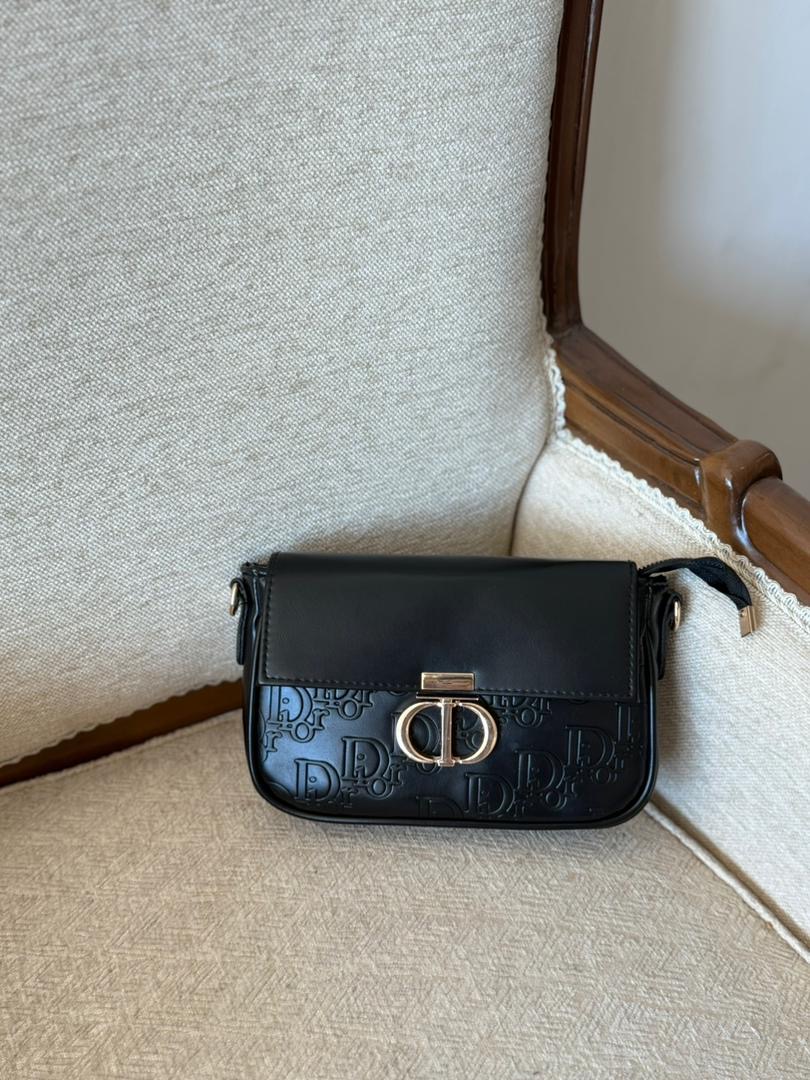 bb5e9792-b1bb-43b1-a694-fce2bd8d856f کیف زنانه دیور - Image 1