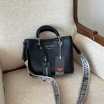 کیف آرمانی بزرگ
